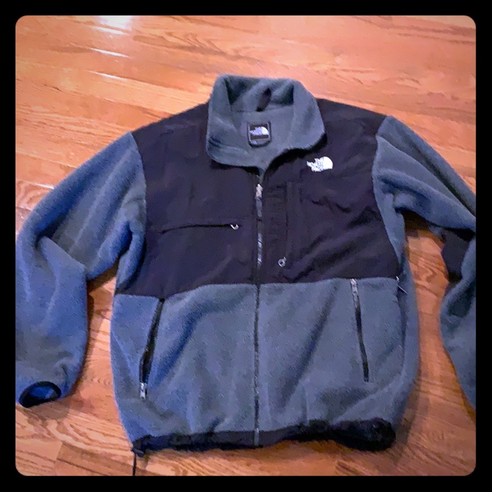 Grey North Face Denali Fleece Jacket Men’s Medium